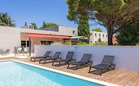 Ibis Carcassonne Est La Cite
